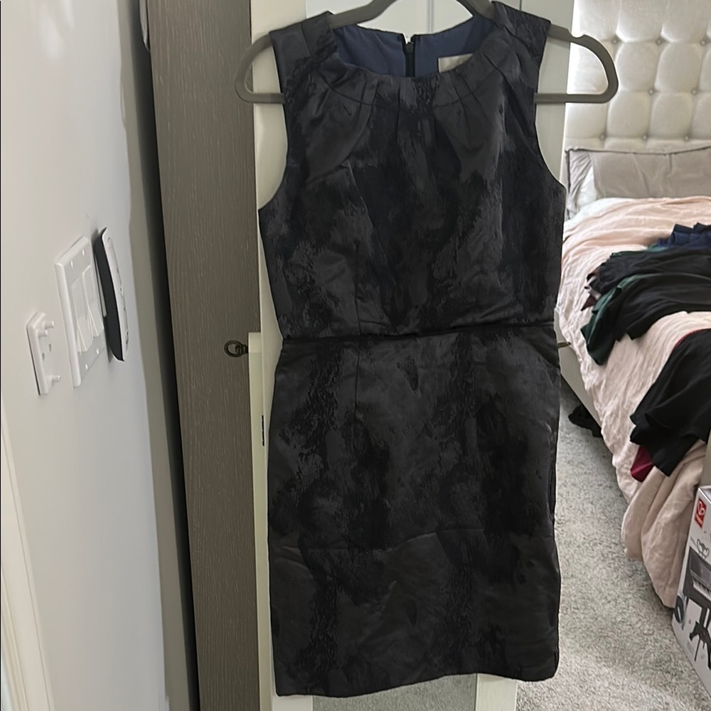 Ann Taylor Dress - Picture 3 of 5